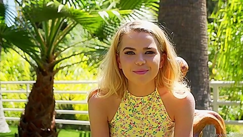 Fresh Girls 2 (2015)
